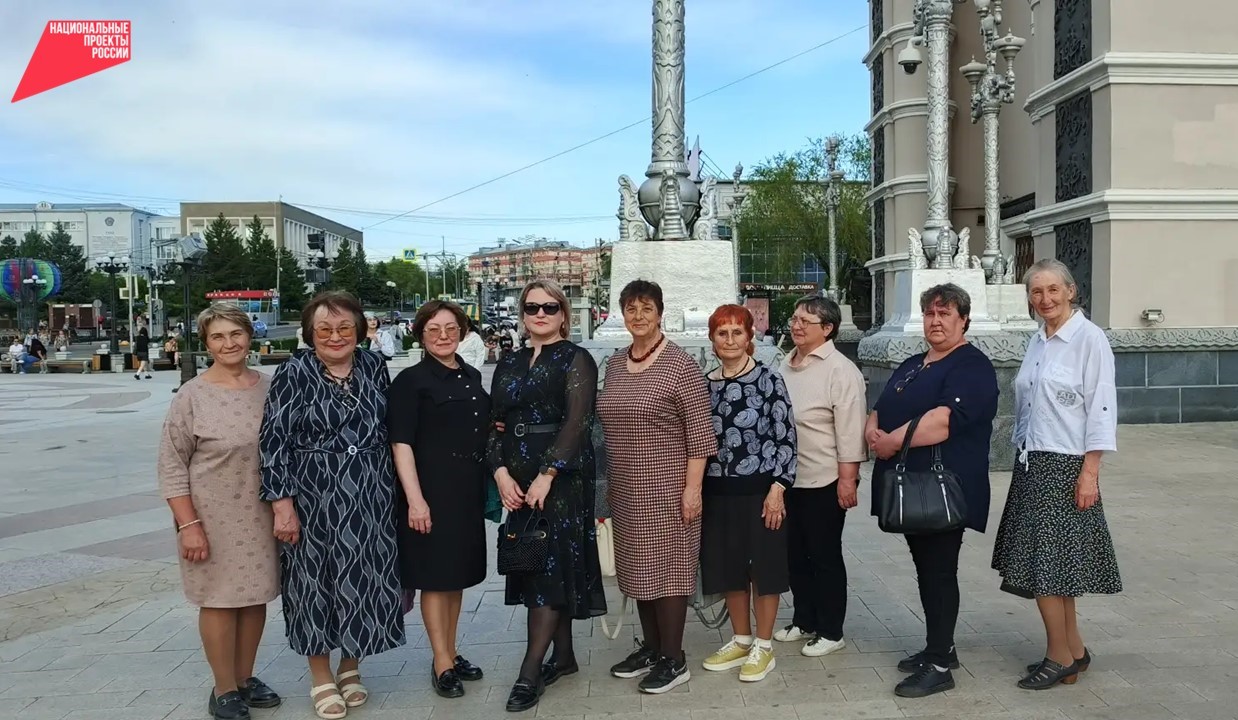 Активные пенсионеры Кабанского района приобщаются к высокому искусству
