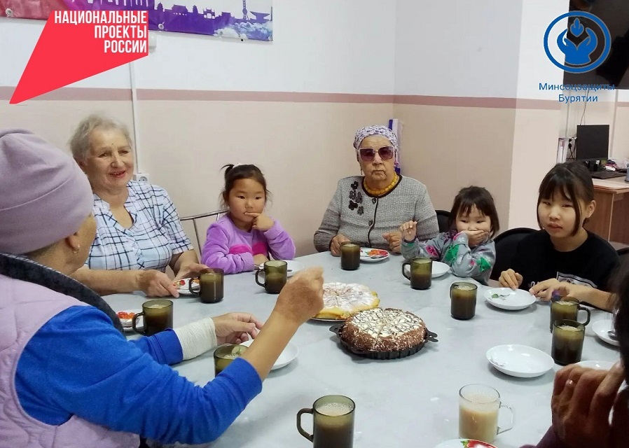 В Бурятии серебряные волонтёры и дети создали «Солнце на подоконнике»